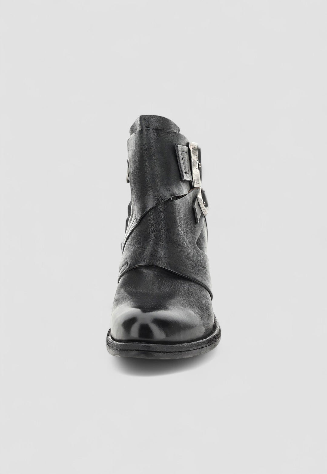 BOTIN CURE NEGRO