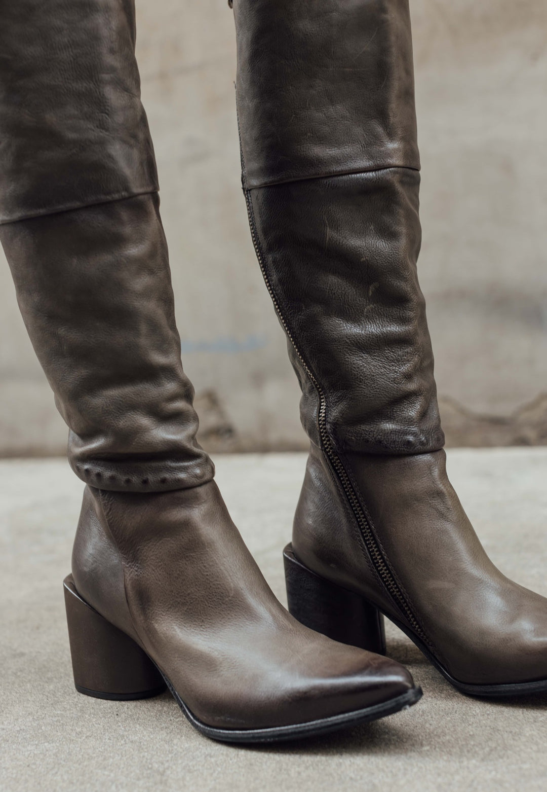 BOTA ENIA SMOKE