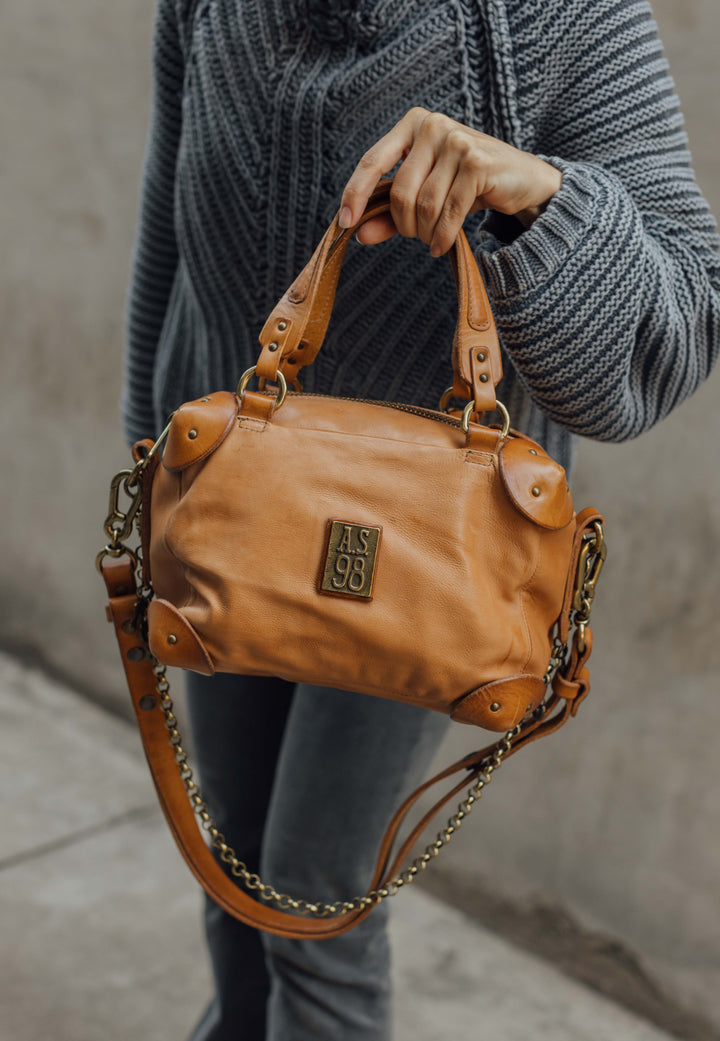 CARTERA KATE CAMEL