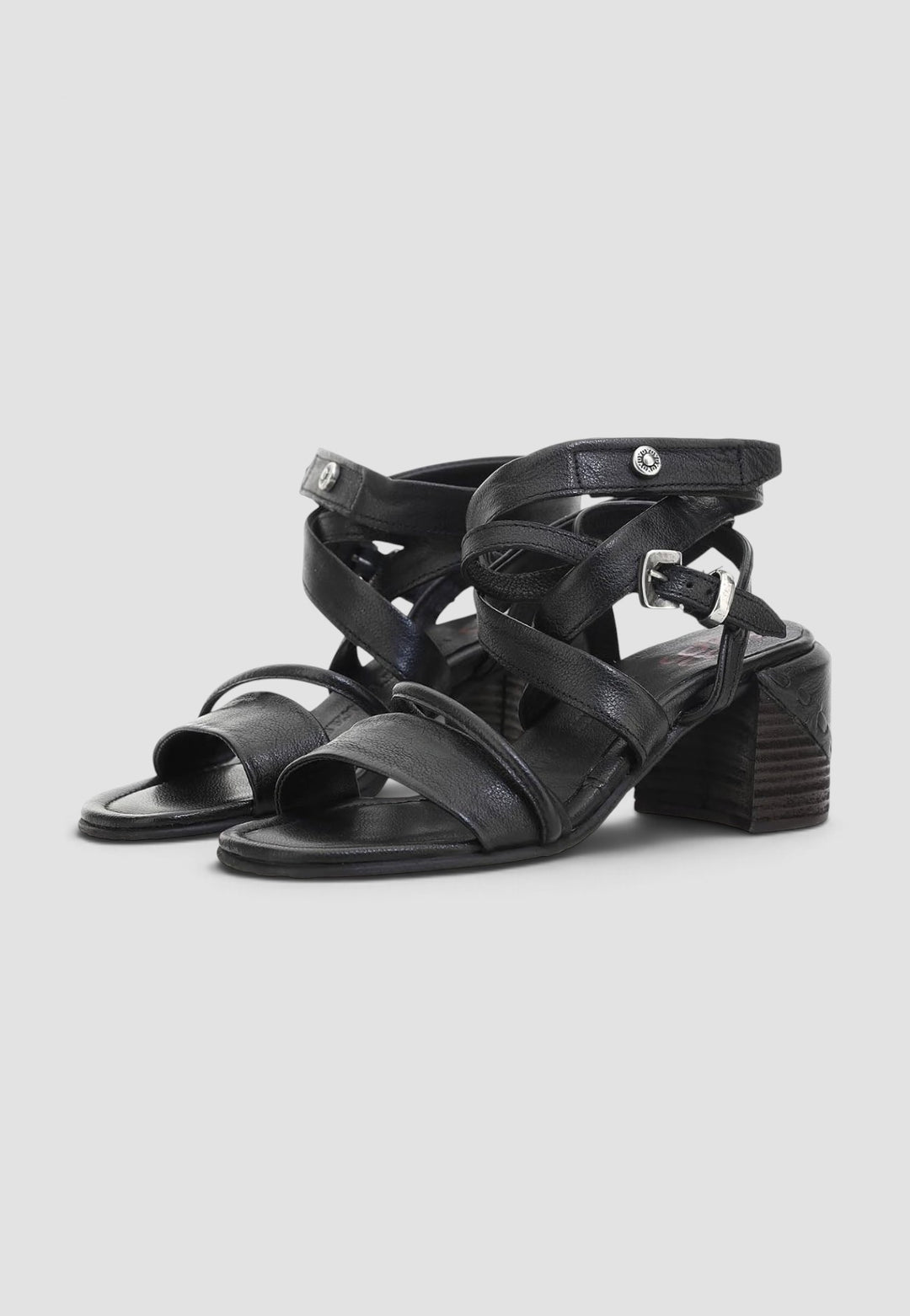 SANDALIA MACK NERO