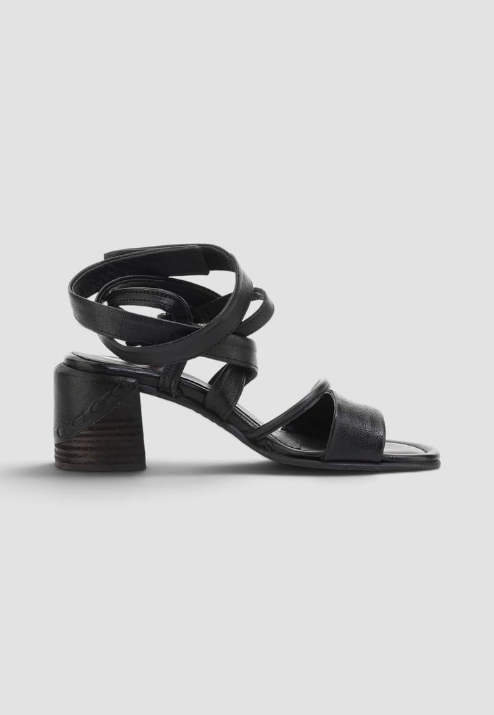 SANDALIA MACK NERO