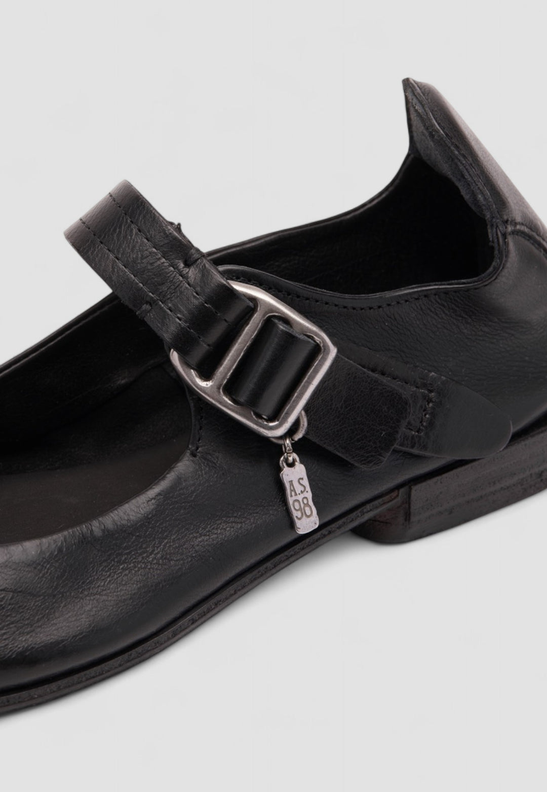 MOCASIN GAYA NEGRO