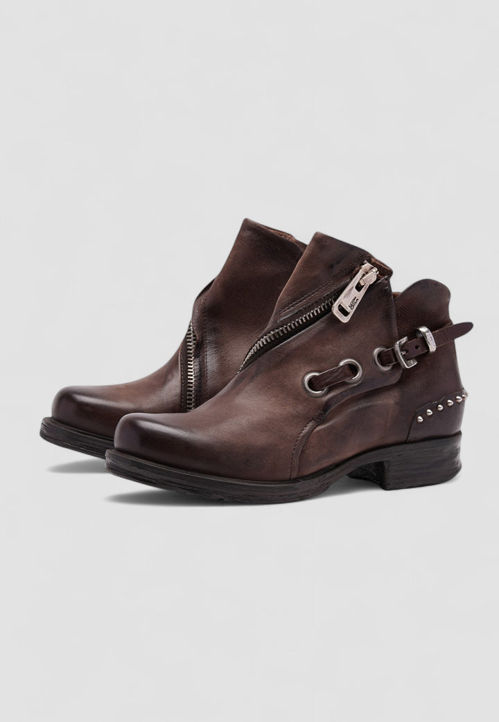 BOTIN GUNS CAFÉ OSCURO