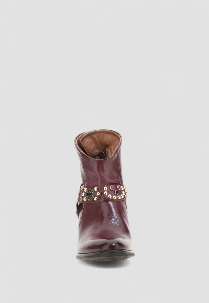 BOTIN RORY MADERA
