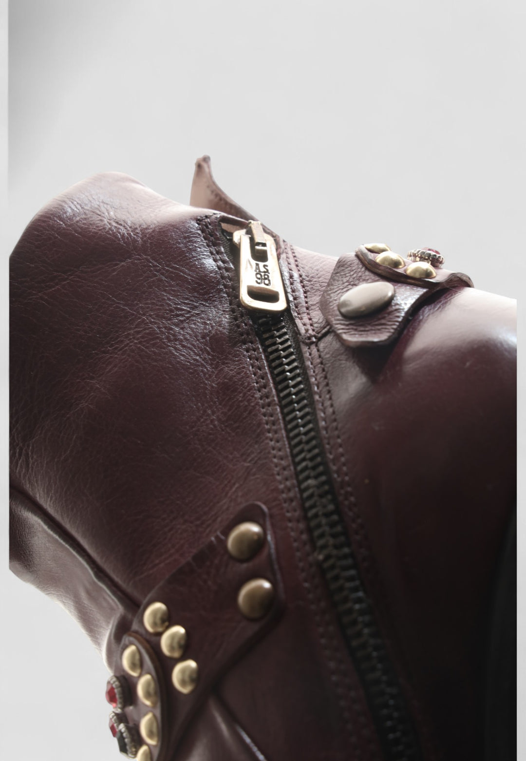 BOTIN RORY MADERA