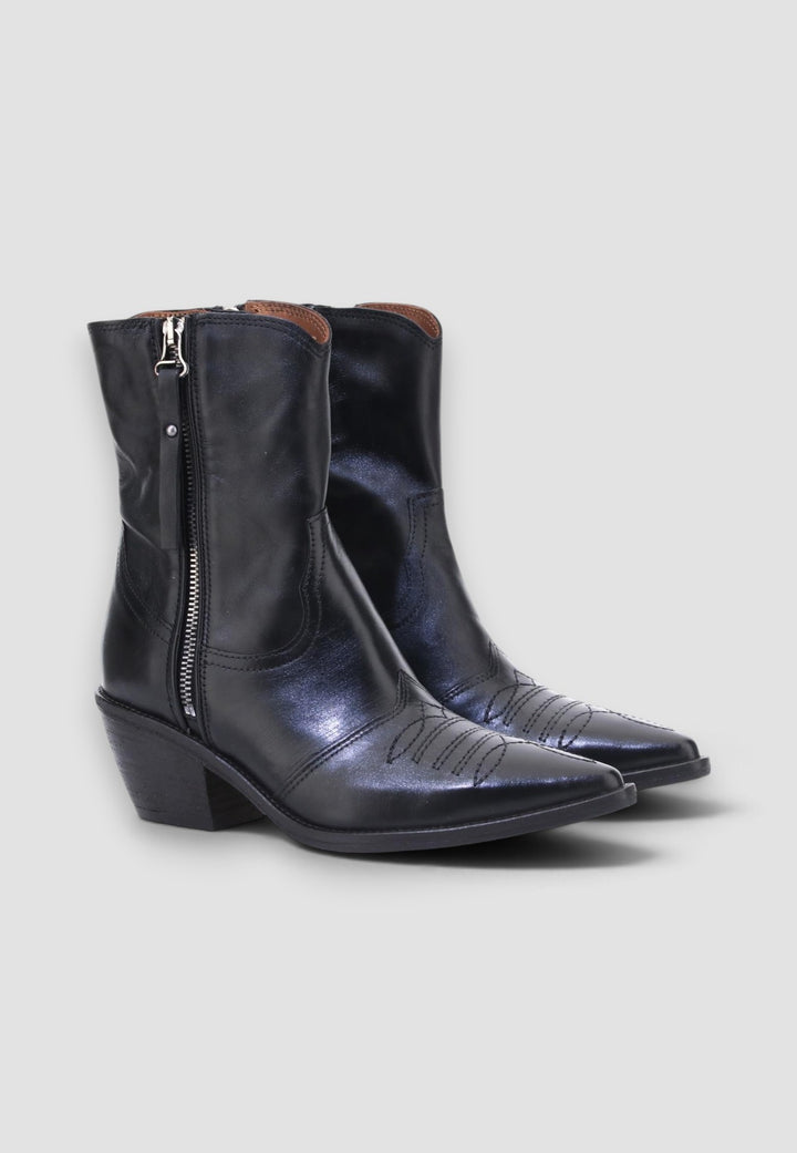 BOTIN CARLSON NEGRO