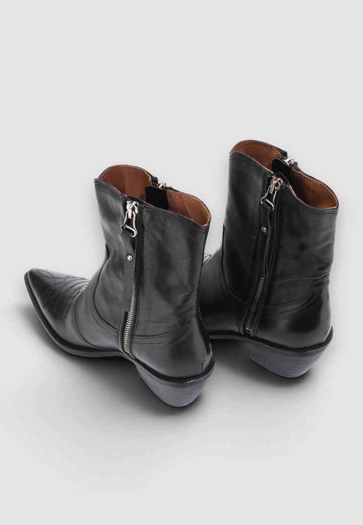 BOTIN CARLSON NEGRO