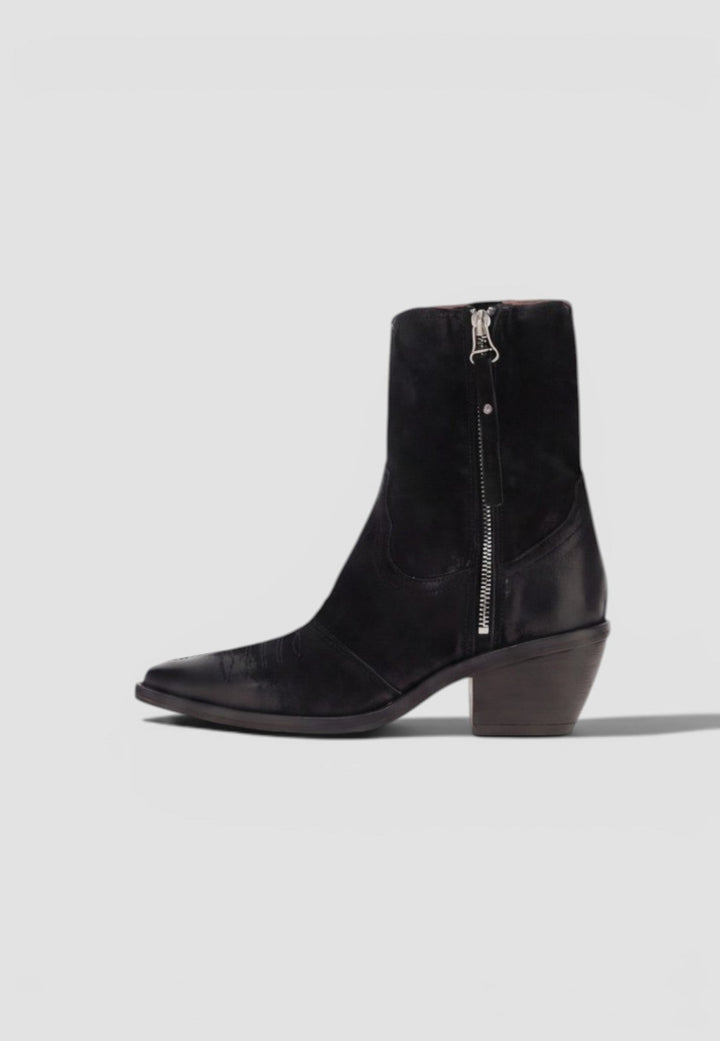 BOTIN CARLSON NEGRO