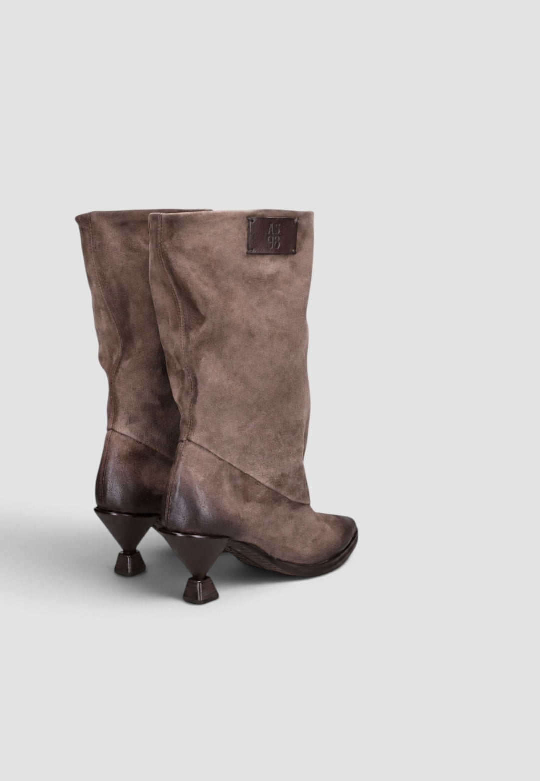 BOTIN BUCCI EBANO
