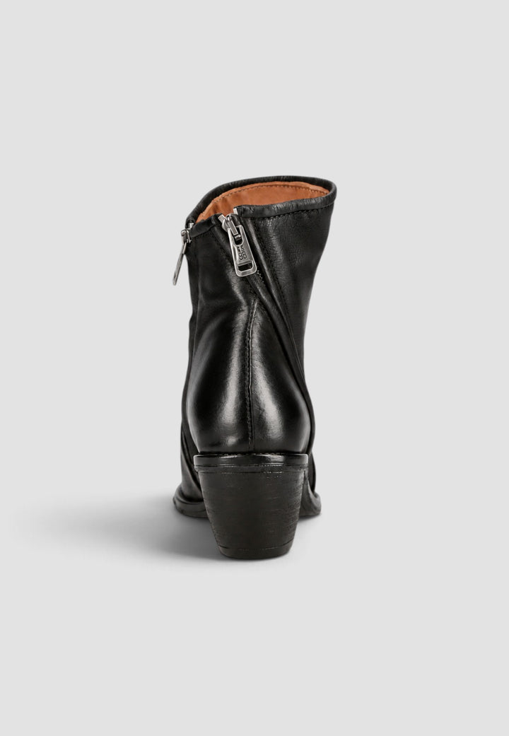 BOTIN STELLA NEGRO LISO