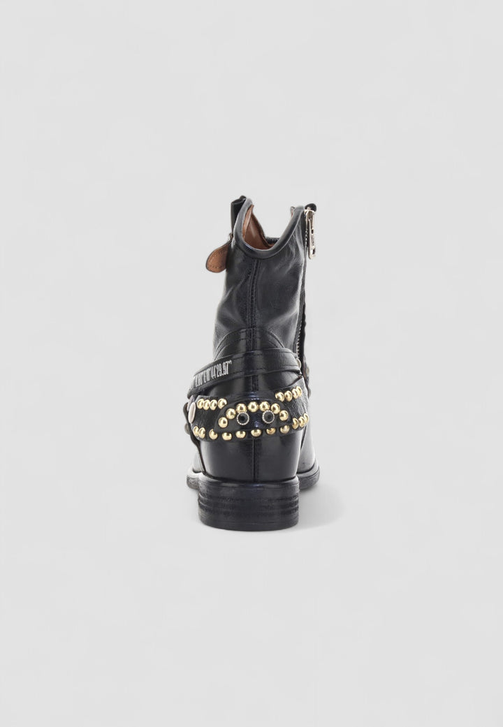 BOTIN ISOLA NERO