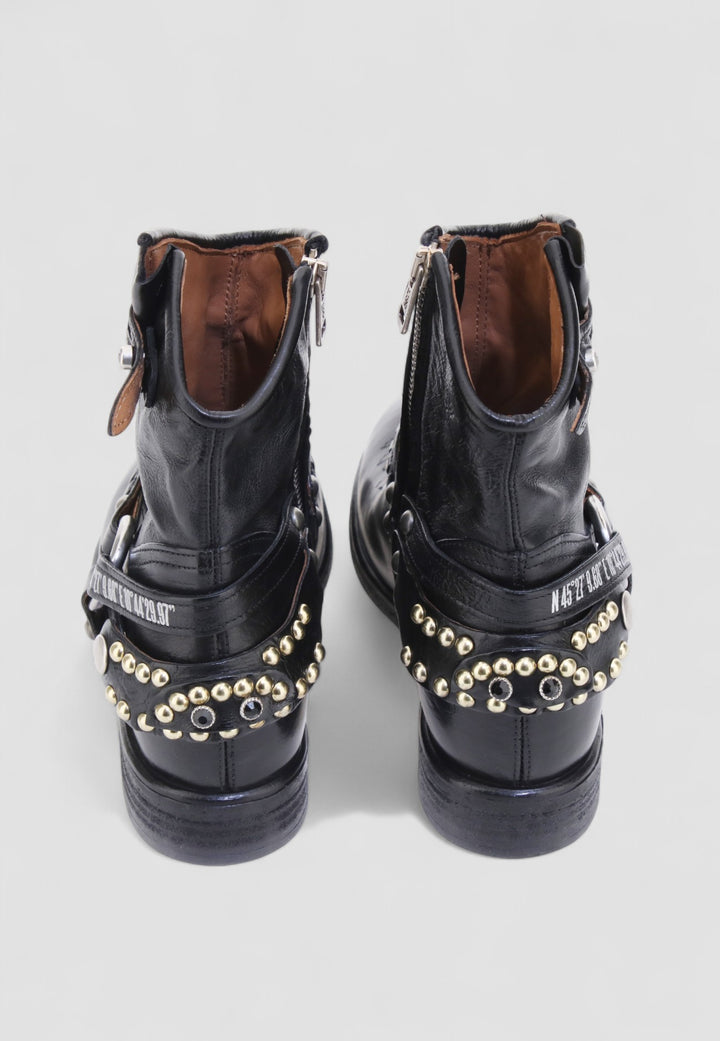 BOTIN ISOLA NERO
