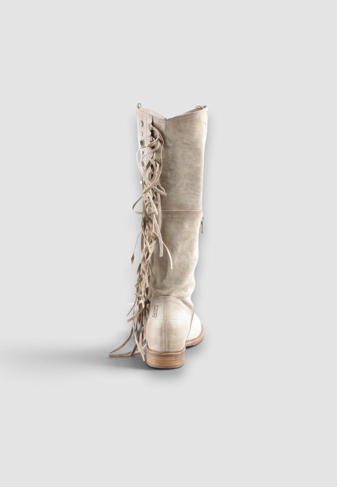 BOTA ILLA CARTON