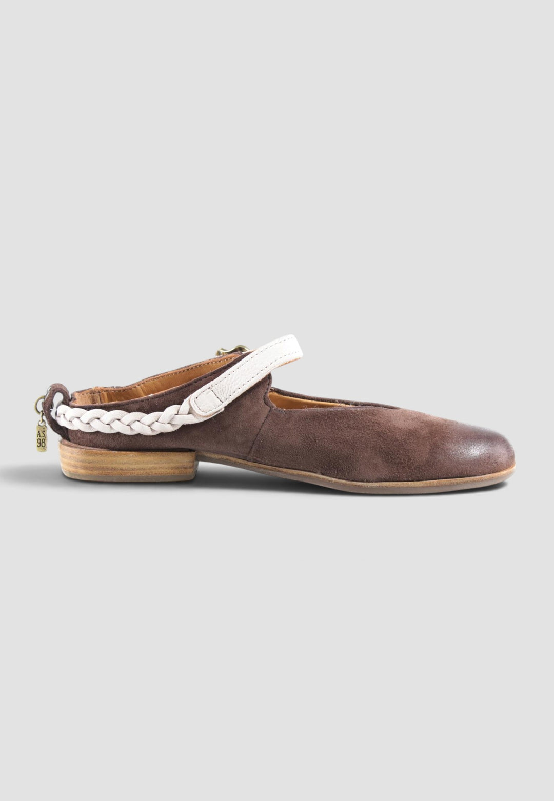 MOCASIN ZAILA EBANO