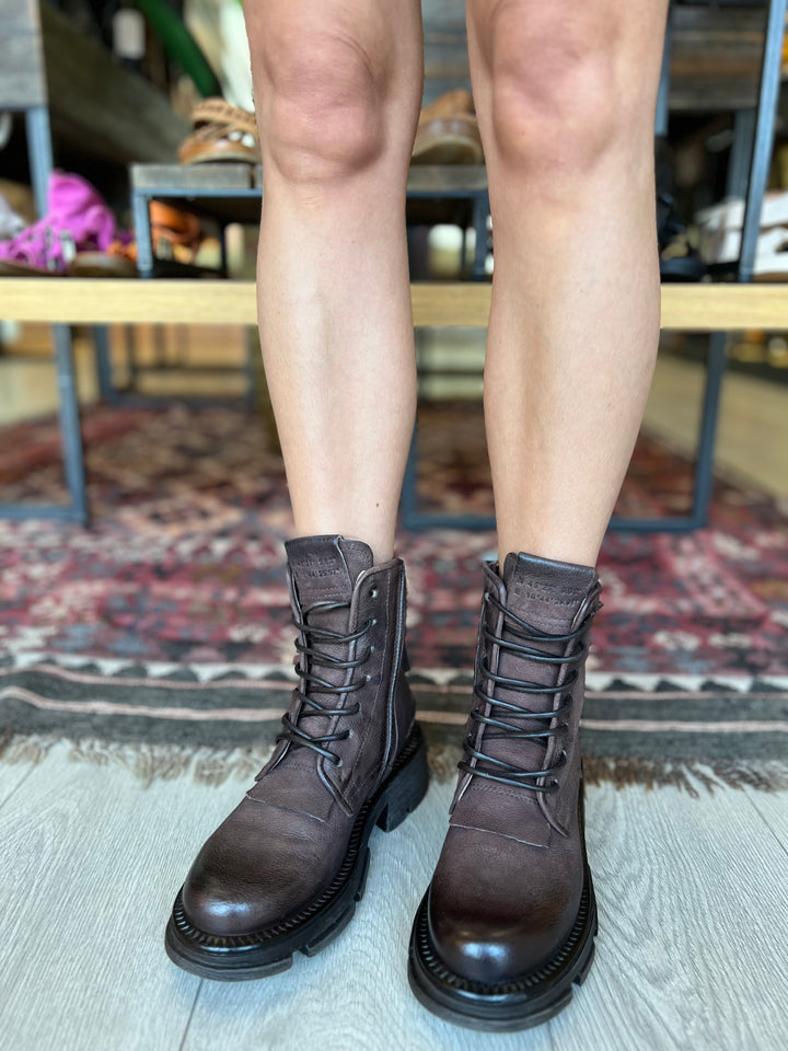 Muddy Café Oscuro