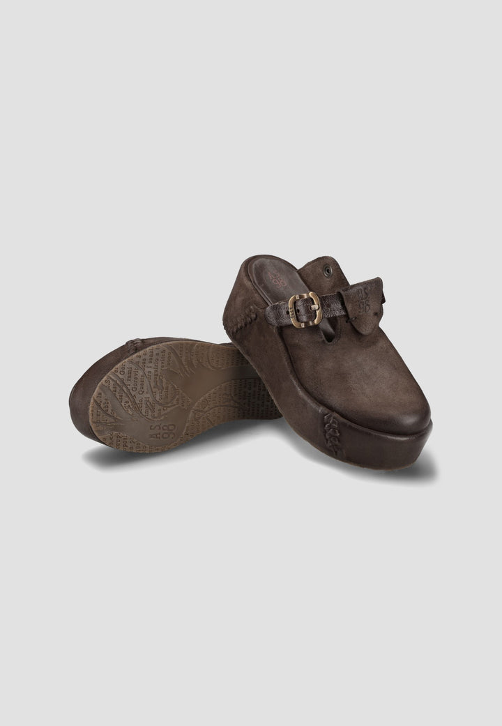 MULE MILLY EBANO