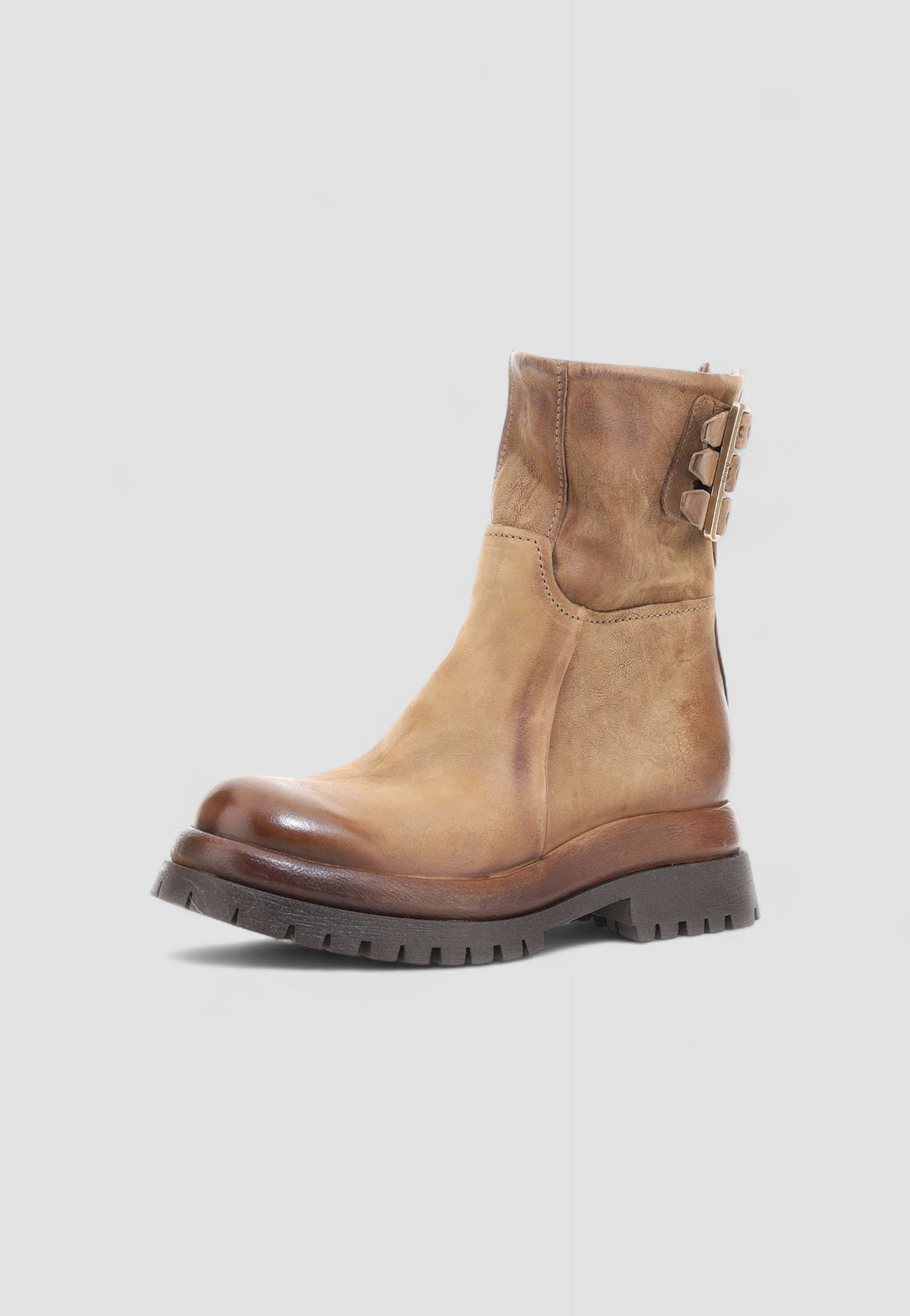 BOTIN DARREL DAINO