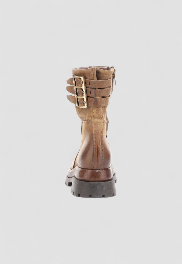 BOTIN DARREL DAINO