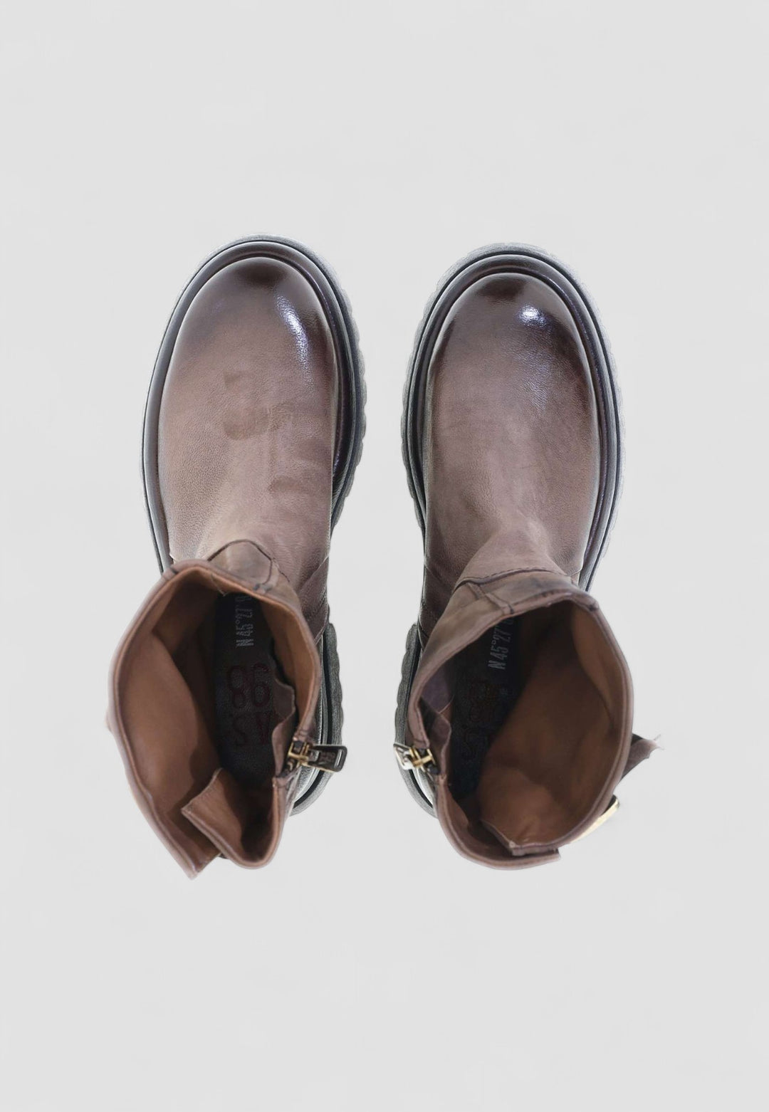 BOTIN DARREL FONDENTE