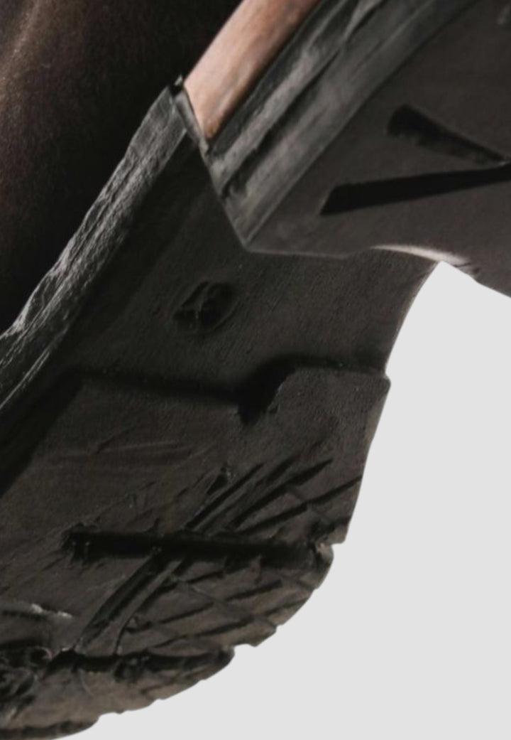 BOTIN COBAIN EBANO