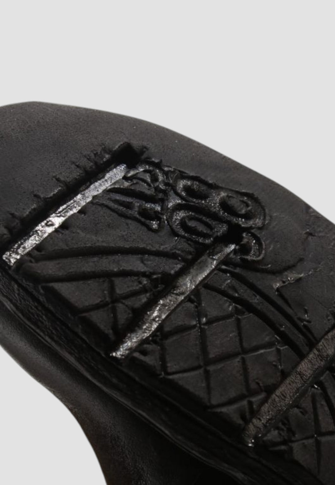 BOTIN COBAIN EBANO
