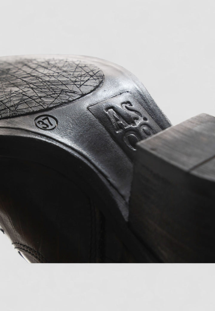 BOTIN HUNTER TIGER