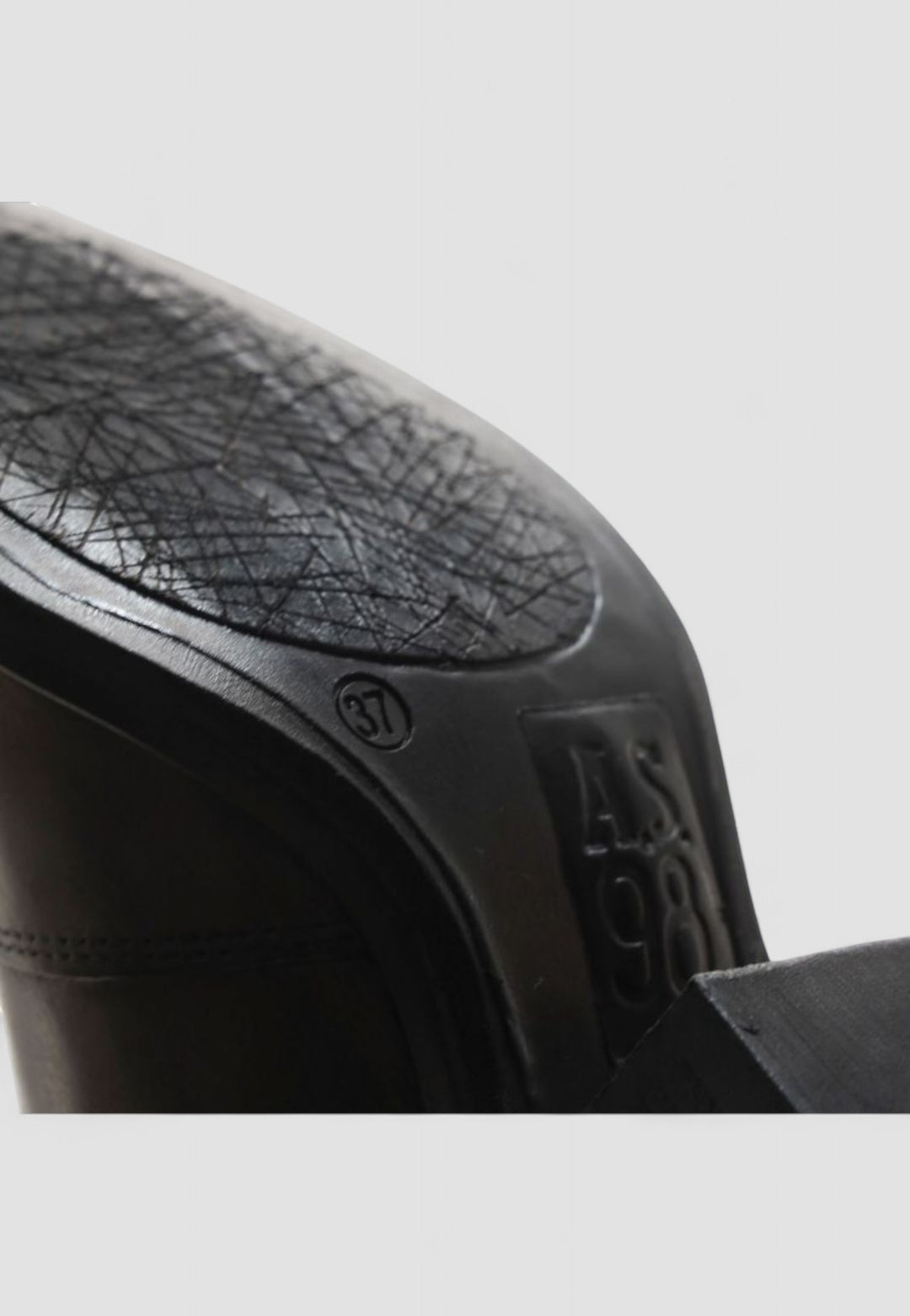 BOTIN WESTON SMOKE