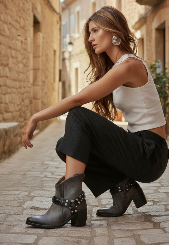 BOTIN RUBY GRIS PLATA